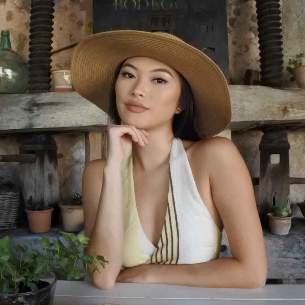 Meet your Posher, Jessica